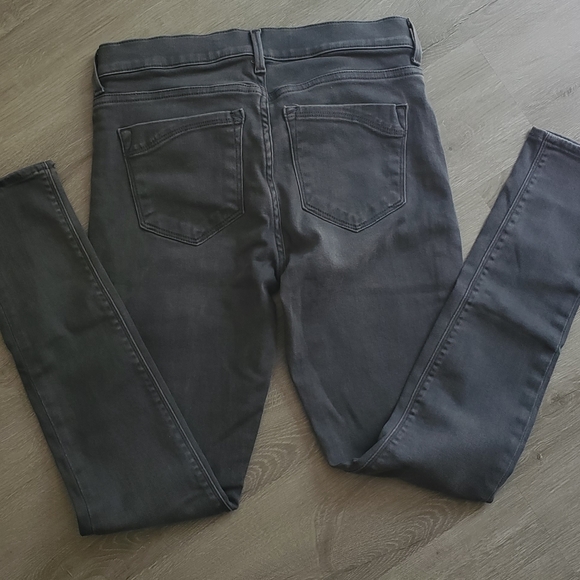 Jeans - Picture 3 of 4